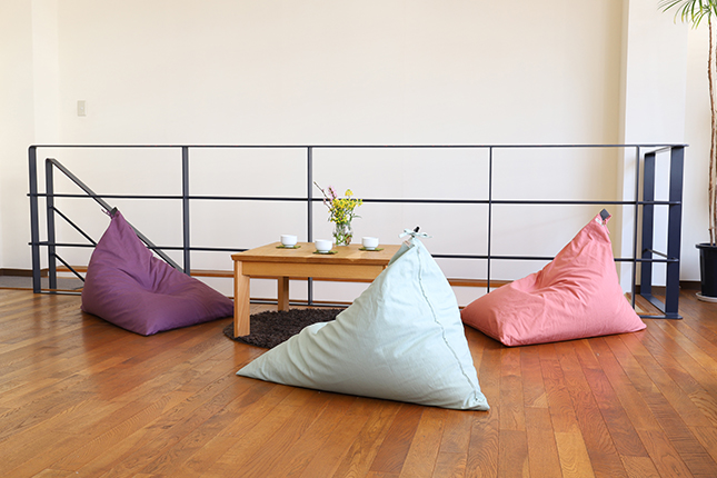 座・気まま数量限定色